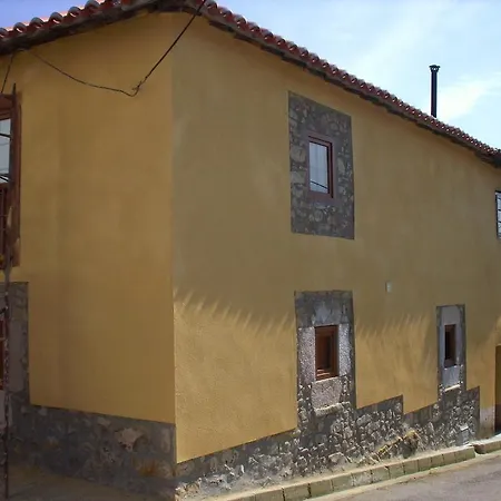 La Casa De Riberas * Pravia